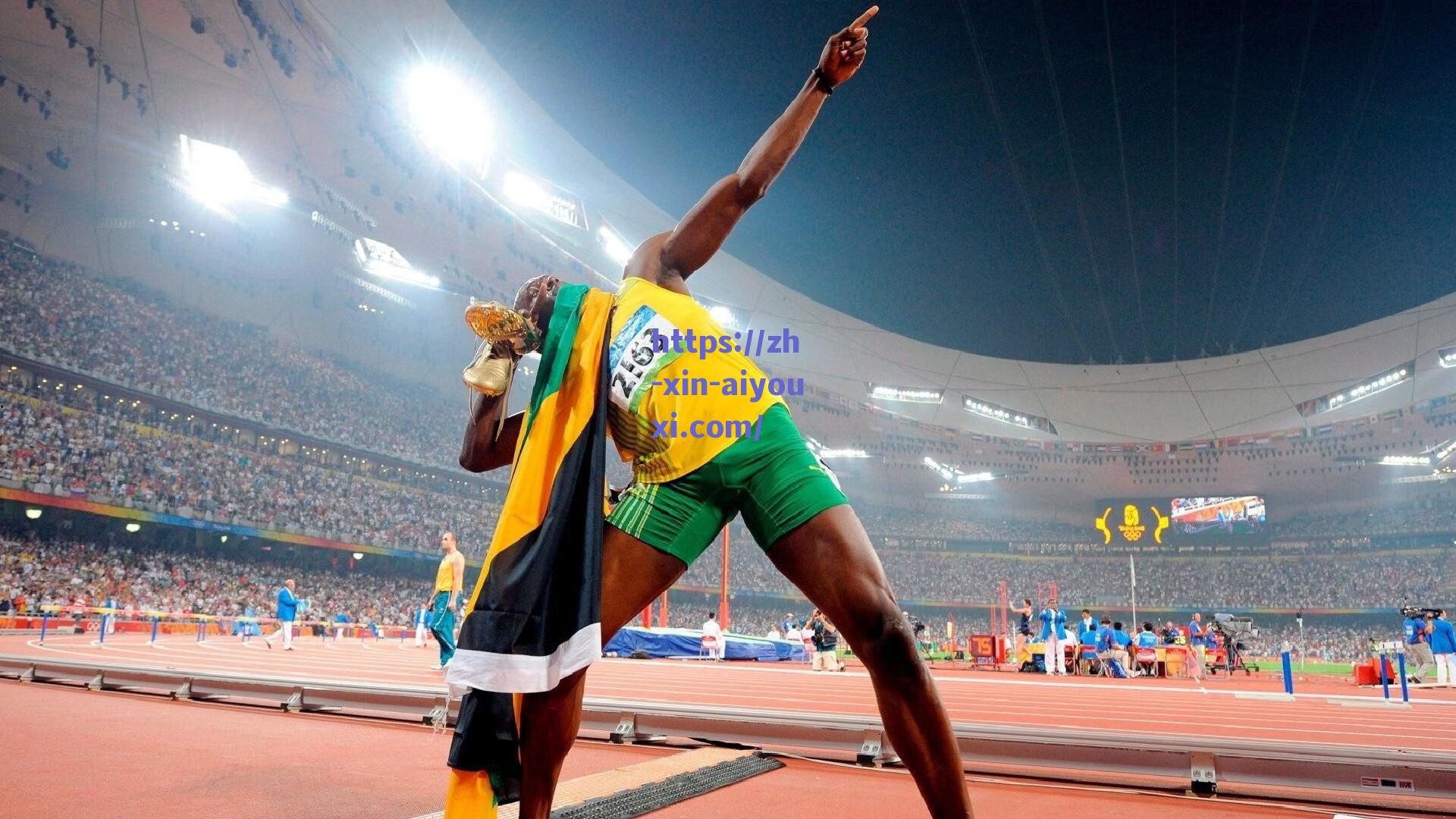 坎宁安回应赛场意外，玩具飞入场内险酿事故，联盟安全引关注